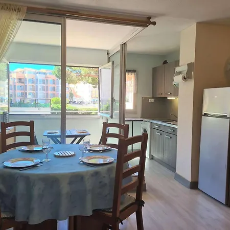 T2 Au Cap D'agde, 4 Couchages, Climatise, Proche Port Et Animations, Renove Et Calme - Fr-1-249-330 Daire Agde