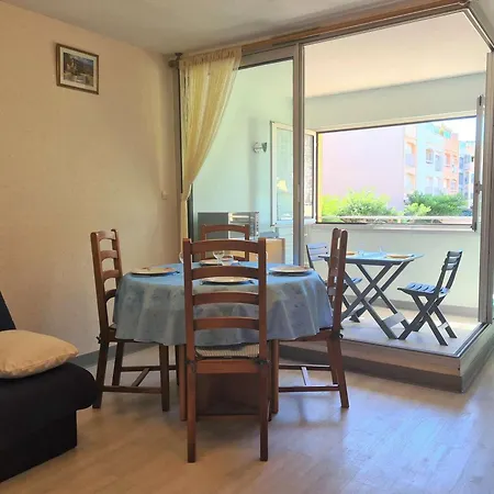 Daire T2 Au Cap D'agde, 4 Couchages, Climatise, Proche Port Et Animations, Renove Et Calme - Fr-1-249-330 Agde